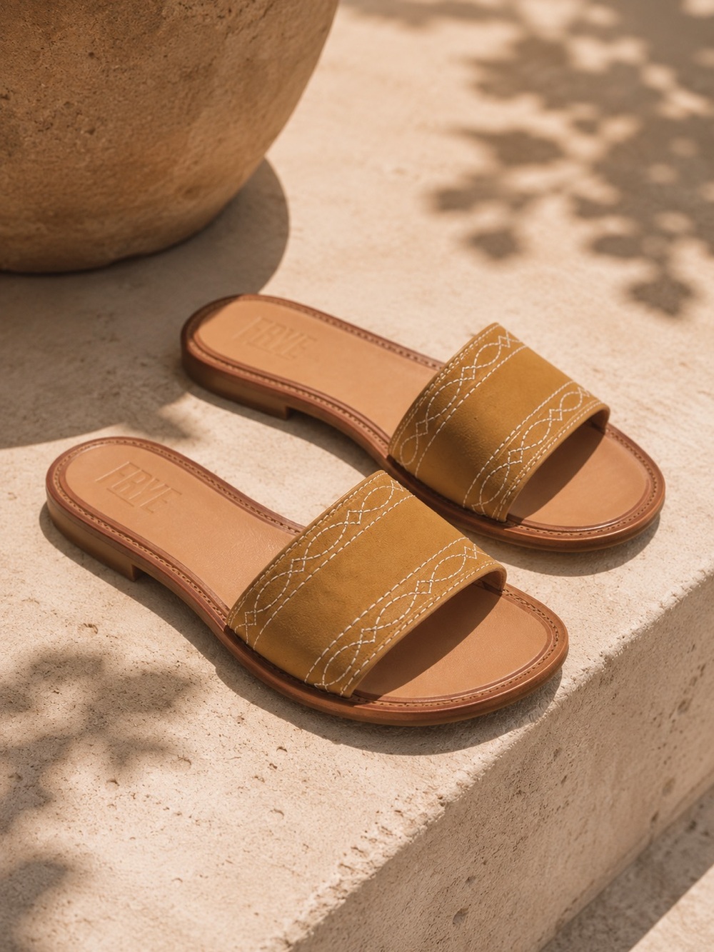 FRYE Ava Woodstock Slide Sandals | Tan Leather & Suede | Size 7 | Boho Luxe